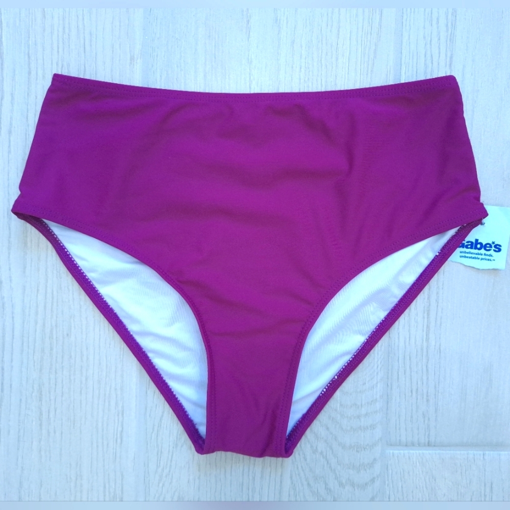 Fuschia women's medium coverage bikini swimsuit bottom  - size small - NWT
